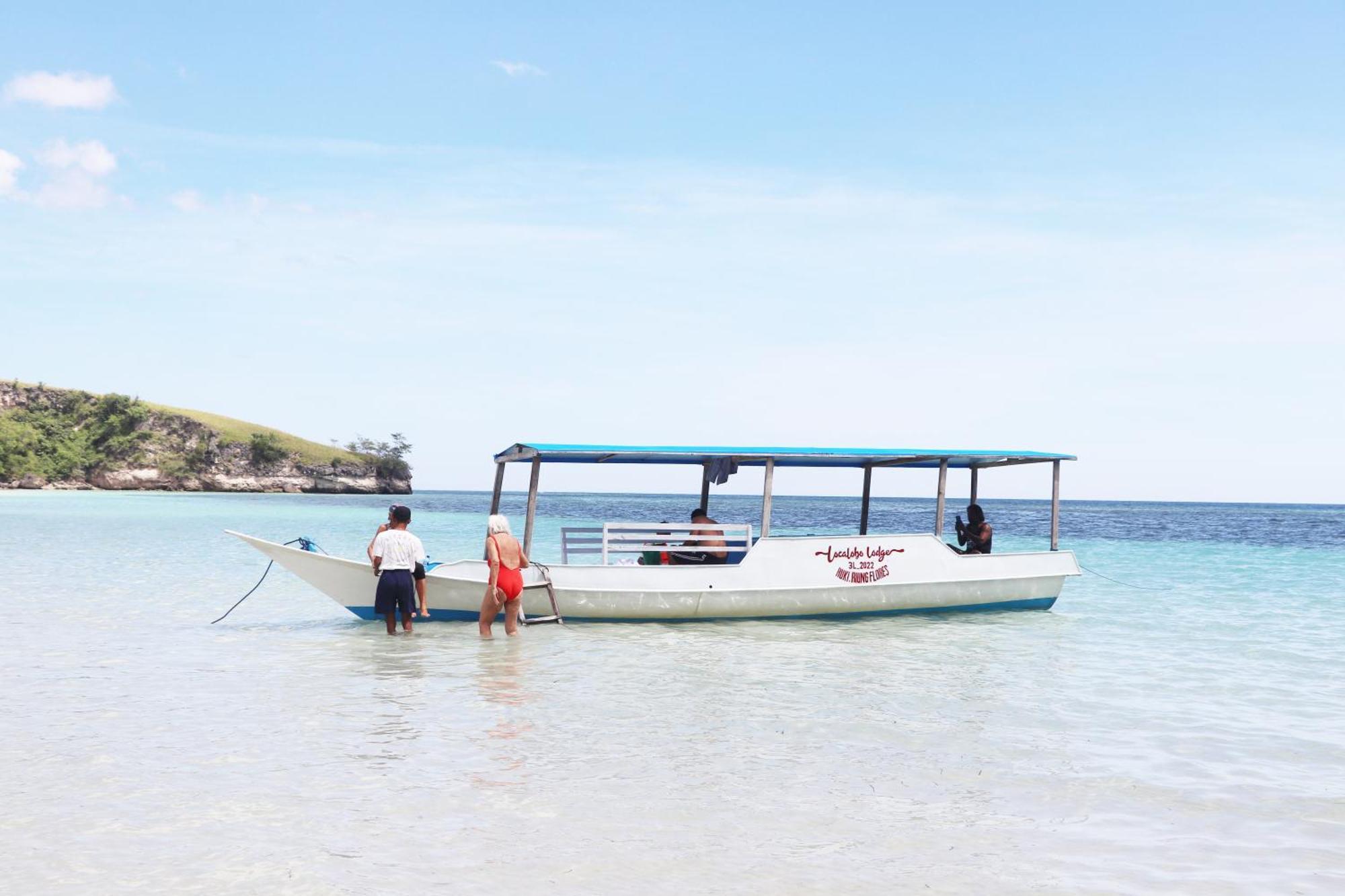 Loca Lobo Lodges Riung, Flores Exterior foto
